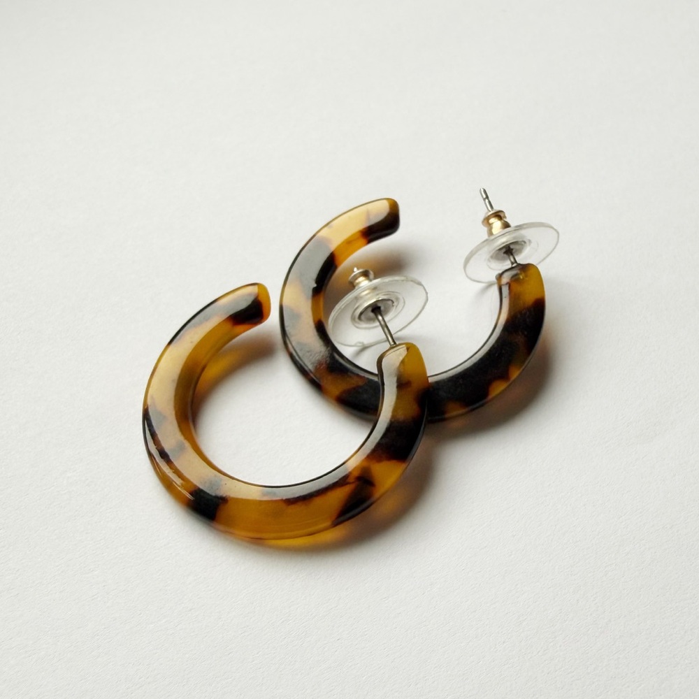 Tortoise Shell Hoop Earrings